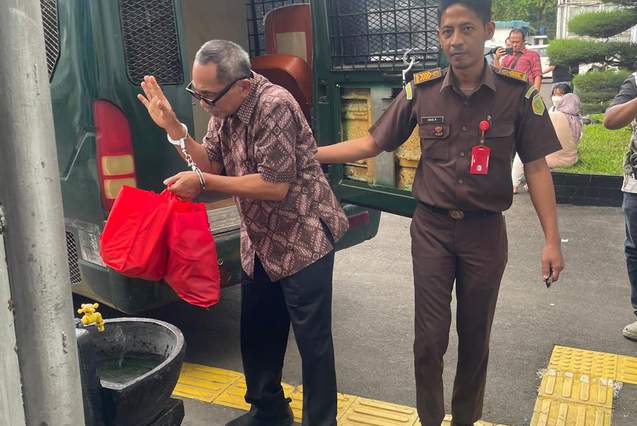 Kasasi Ditolak, Prof Marthen Napang Divonis 3 Tahun Penjara