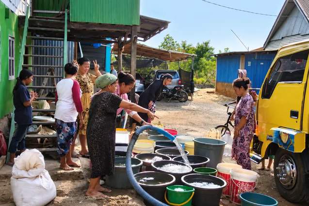 Bukti Realisasi Reses, Ririn Prakarsa Mulai Distribusikan 20 Tangki Air Bersih untuk Warga Pangkep